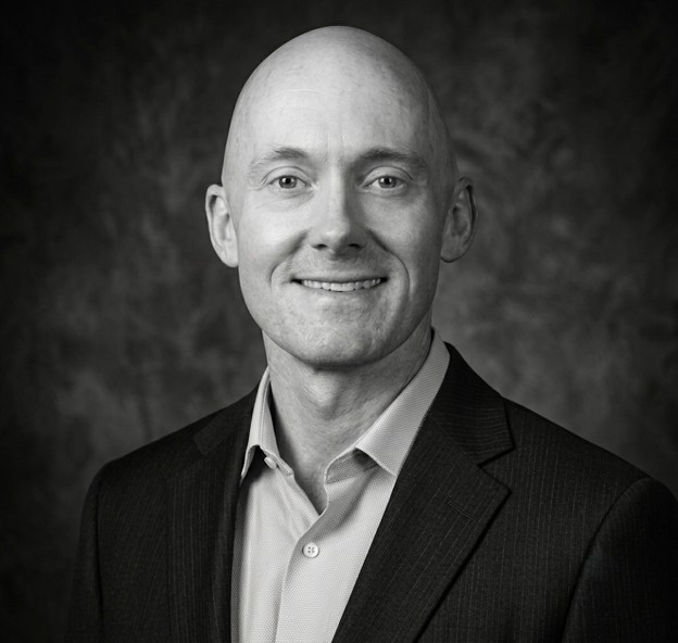 Alex "Bruw" Hausman, Senior Consultant